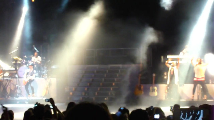 Entrance and All Night Long- Demi Lovato 03620