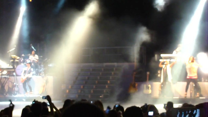 Entrance and All Night Long- Demi Lovato 03626