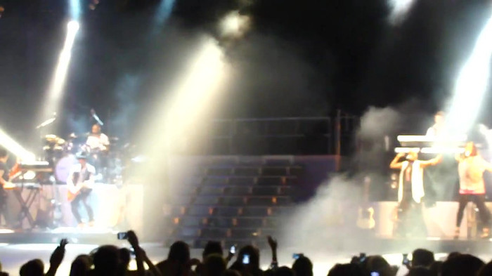 Entrance and All Night Long- Demi Lovato 03688