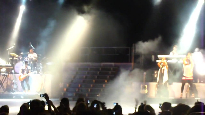 Entrance and All Night Long- Demi Lovato 03708 - Demilush - Entrance and All Night Long Demi Lovato Part oo8