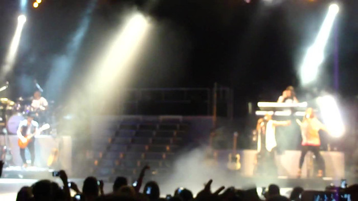 Entrance and All Night Long- Demi Lovato 03789 - Demilush - Entrance and All Night Long Demi Lovato Part oo8