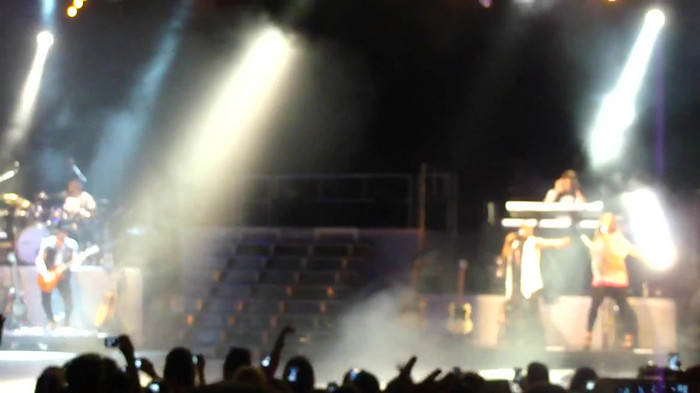 Entrance and All Night Long- Demi Lovato 03790 - Demilush - Entrance and All Night Long Demi Lovato Part oo8