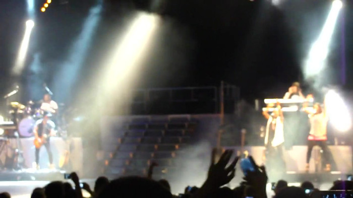 Entrance and All Night Long- Demi Lovato 03806 - Demilush - Entrance and All Night Long Demi Lovato Part oo8