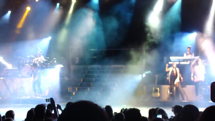 Entrance and All Night Long- Demi Lovato 03986