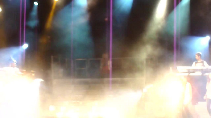 Entrance and All Night Long- Demi Lovato 04590