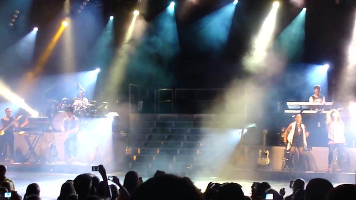 Entrance and All Night Long- Demi Lovato 04116