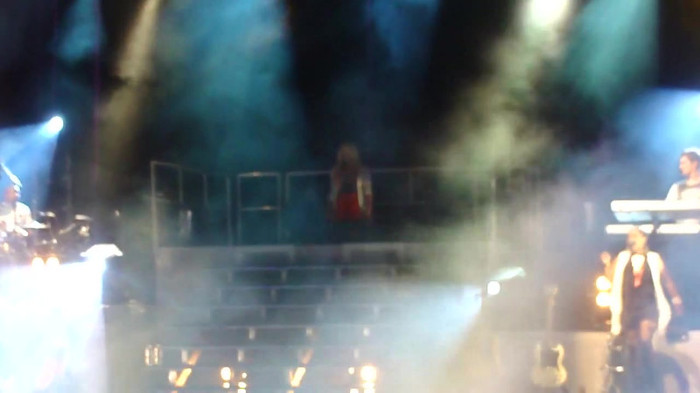 Entrance and All Night Long- Demi Lovato 04612