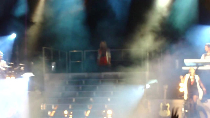 Entrance and All Night Long- Demi Lovato 04616