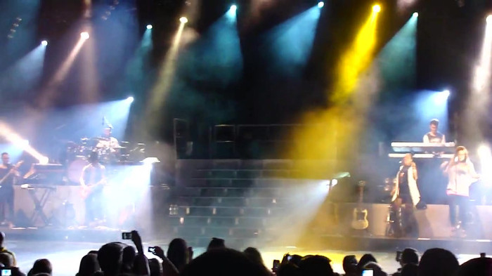 Entrance and All Night Long- Demi Lovato 04143