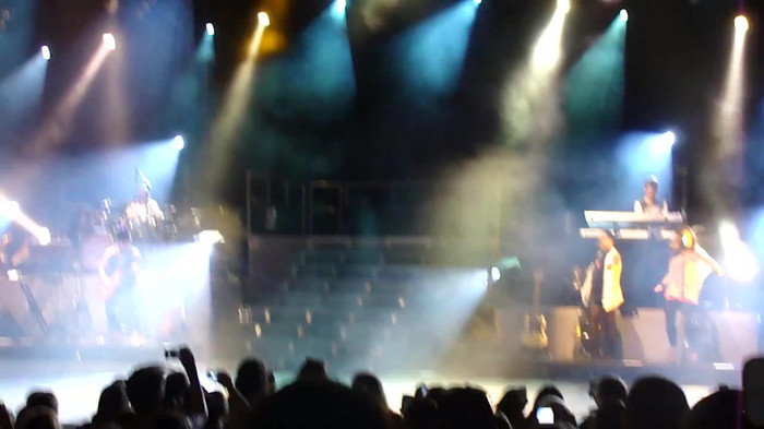 Entrance and All Night Long- Demi Lovato 04155