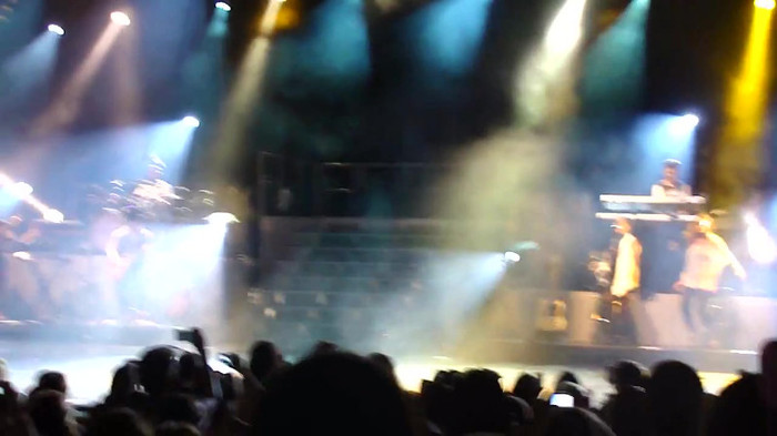 Entrance and All Night Long- Demi Lovato 04163