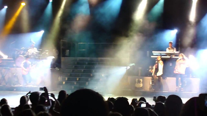 Entrance and All Night Long- Demi Lovato 04254 - Demilush - Entrance and All Night Long Demi Lovato Part oo9