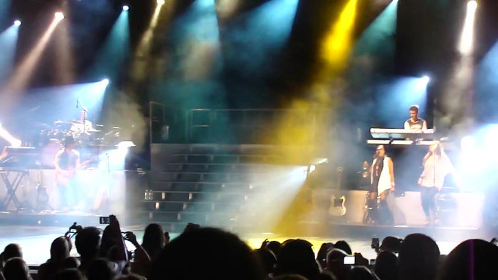Entrance and All Night Long- Demi Lovato 04279 - Demilush - Entrance and All Night Long Demi Lovato Part oo9