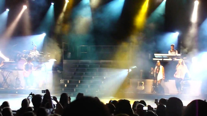 Entrance and All Night Long- Demi Lovato 04282 - Demilush - Entrance and All Night Long Demi Lovato Part oo9