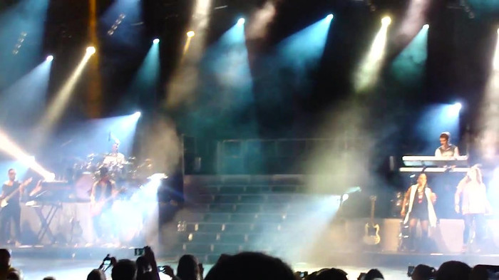 Entrance and All Night Long- Demi Lovato 04328