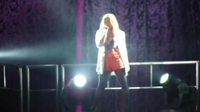 Entrance and All Night Long- Demi Lovato 04887