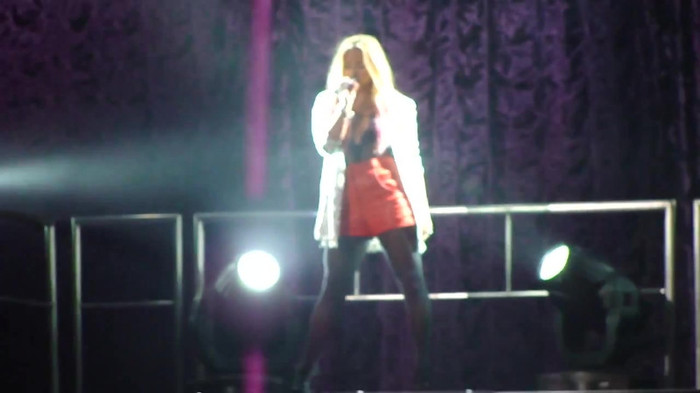 Entrance and All Night Long- Demi Lovato 04895