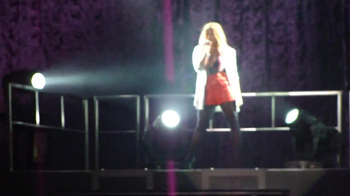 Entrance and All Night Long- Demi Lovato 04909