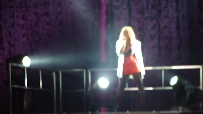 Entrance and All Night Long- Demi Lovato 04917