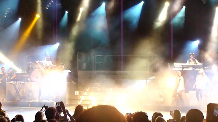 Entrance and All Night Long- Demi Lovato 04384