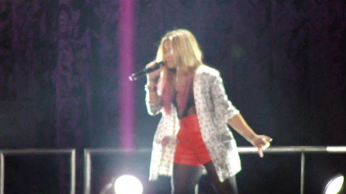 Entrance and All Night Long- Demi Lovato 05809