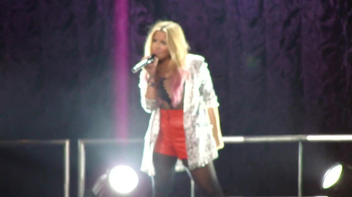 Entrance and All Night Long- Demi Lovato 05495