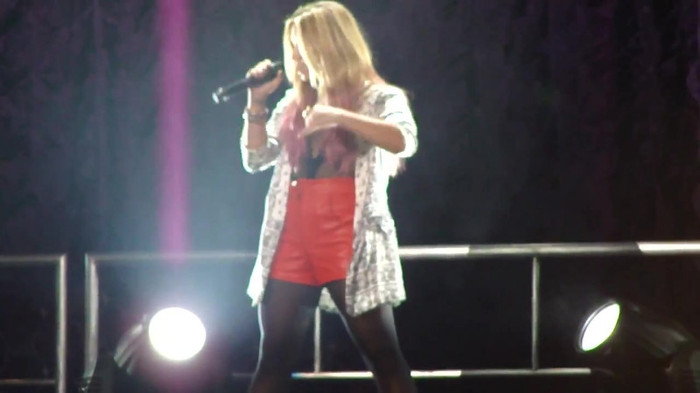 Entrance and All Night Long- Demi Lovato 05982