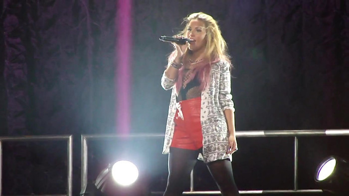 Entrance and All Night Long- Demi Lovato 06036