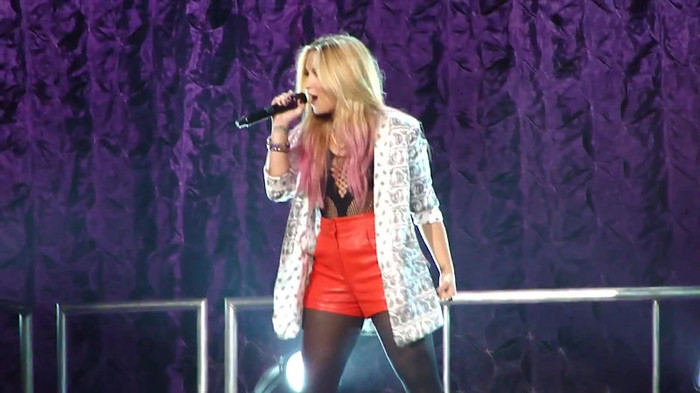 Entrance and All Night Long- Demi Lovato 07032
