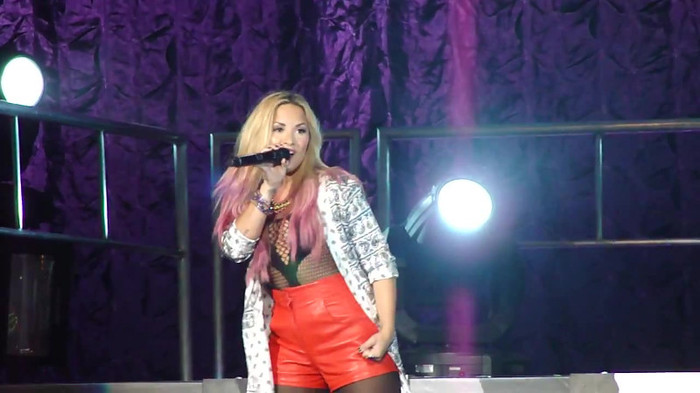 Entrance and All Night Long- Demi Lovato 07729
