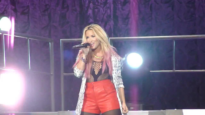 Entrance and All Night Long- Demi Lovato 07790