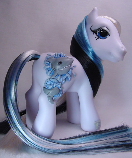 3_D_Shark_little_pony_custom_by_Woosie - Pony girl