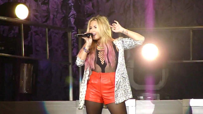 Entrance and All Night Long- Demi Lovato 08019