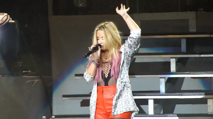 Entrance and All Night Long- Demi Lovato 08517