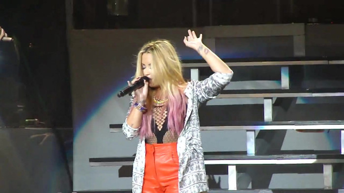 Entrance and All Night Long- Demi Lovato 08529