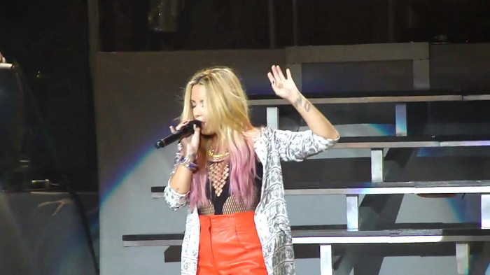 Entrance and All Night Long- Demi Lovato 08545