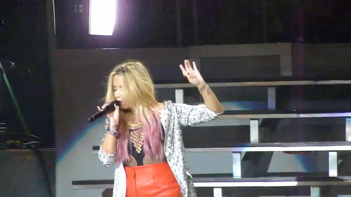 Entrance and All Night Long- Demi Lovato 08568 - Demilush - Entrance and All Night Long Demi Lovato Part o18