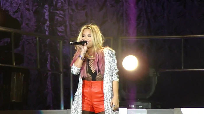 Entrance and All Night Long- Demi Lovato 08100