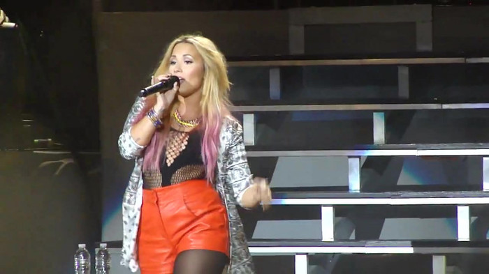 Entrance and All Night Long- Demi Lovato 08672