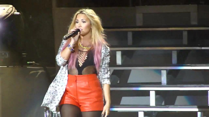 Entrance and All Night Long- Demi Lovato 08691