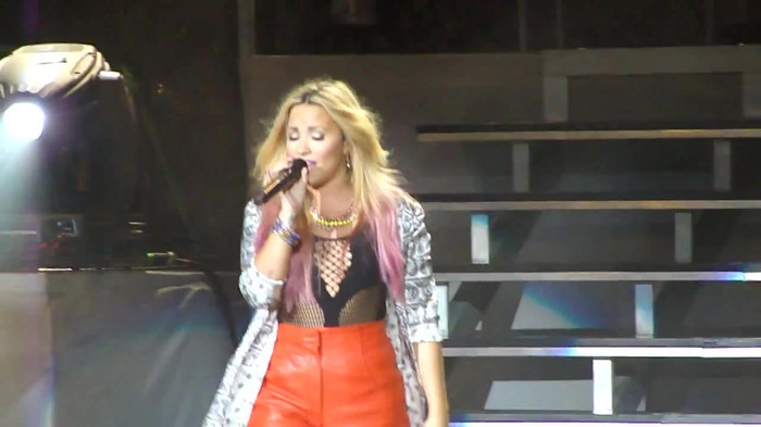 Entrance and All Night Long- Demi Lovato 08706