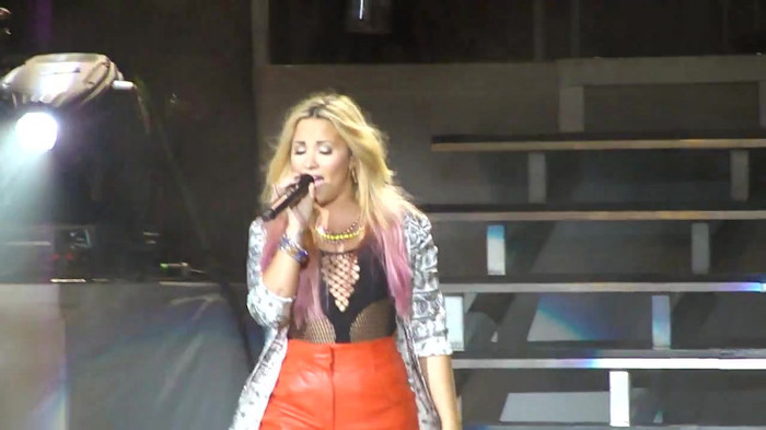Entrance and All Night Long- Demi Lovato 08711