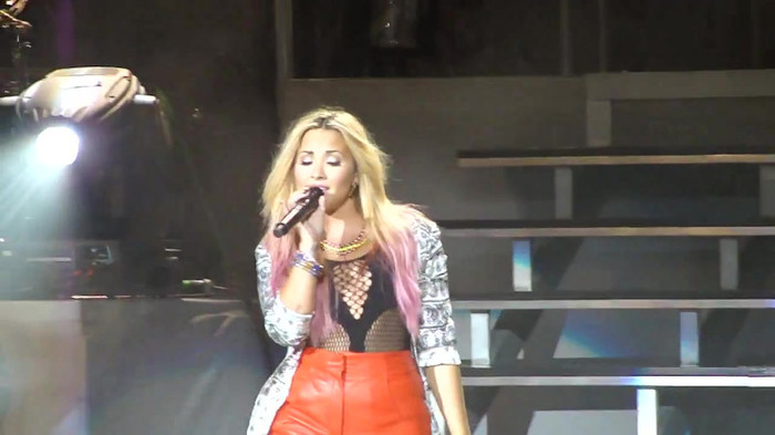 Entrance and All Night Long- Demi Lovato 08718