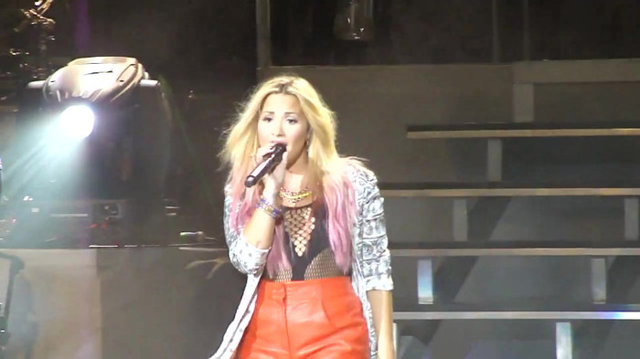 Entrance and All Night Long- Demi Lovato 08733