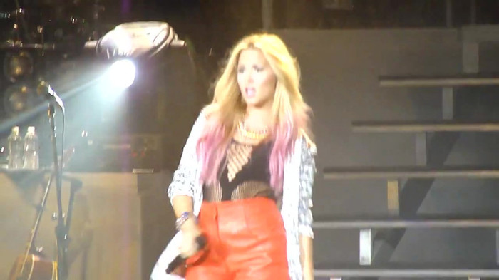 Entrance and All Night Long- Demi Lovato 08771 - Demilush - Entrance and All Night Long Demi Lovato Part o18