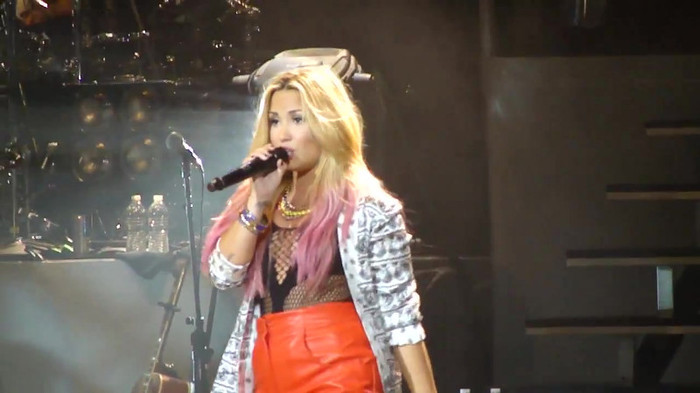 Entrance and All Night Long- Demi Lovato 08850 - Demilush - Entrance and All Night Long Demi Lovato Part o18