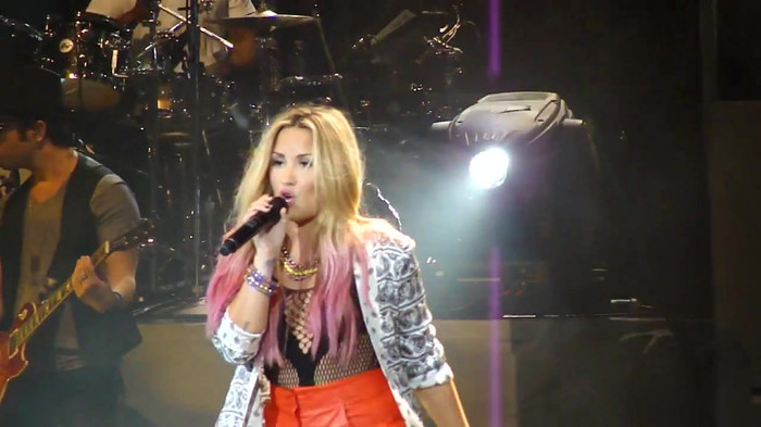 Entrance and All Night Long- Demi Lovato 08916 - Demilush - Entrance and All Night Long Demi Lovato Part o18
