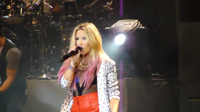 Entrance and All Night Long- Demi Lovato 08945