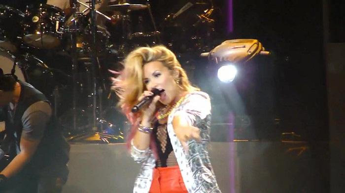 Entrance and All Night Long- Demi Lovato 09011