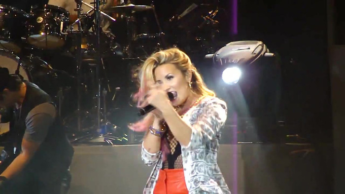 Entrance and All Night Long- Demi Lovato 09019